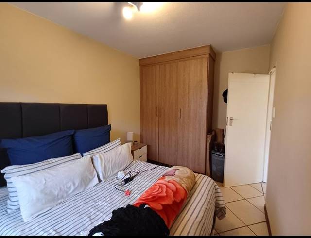 2 BEDROOM APARTMENT FOR SALE IN STONERIDGE